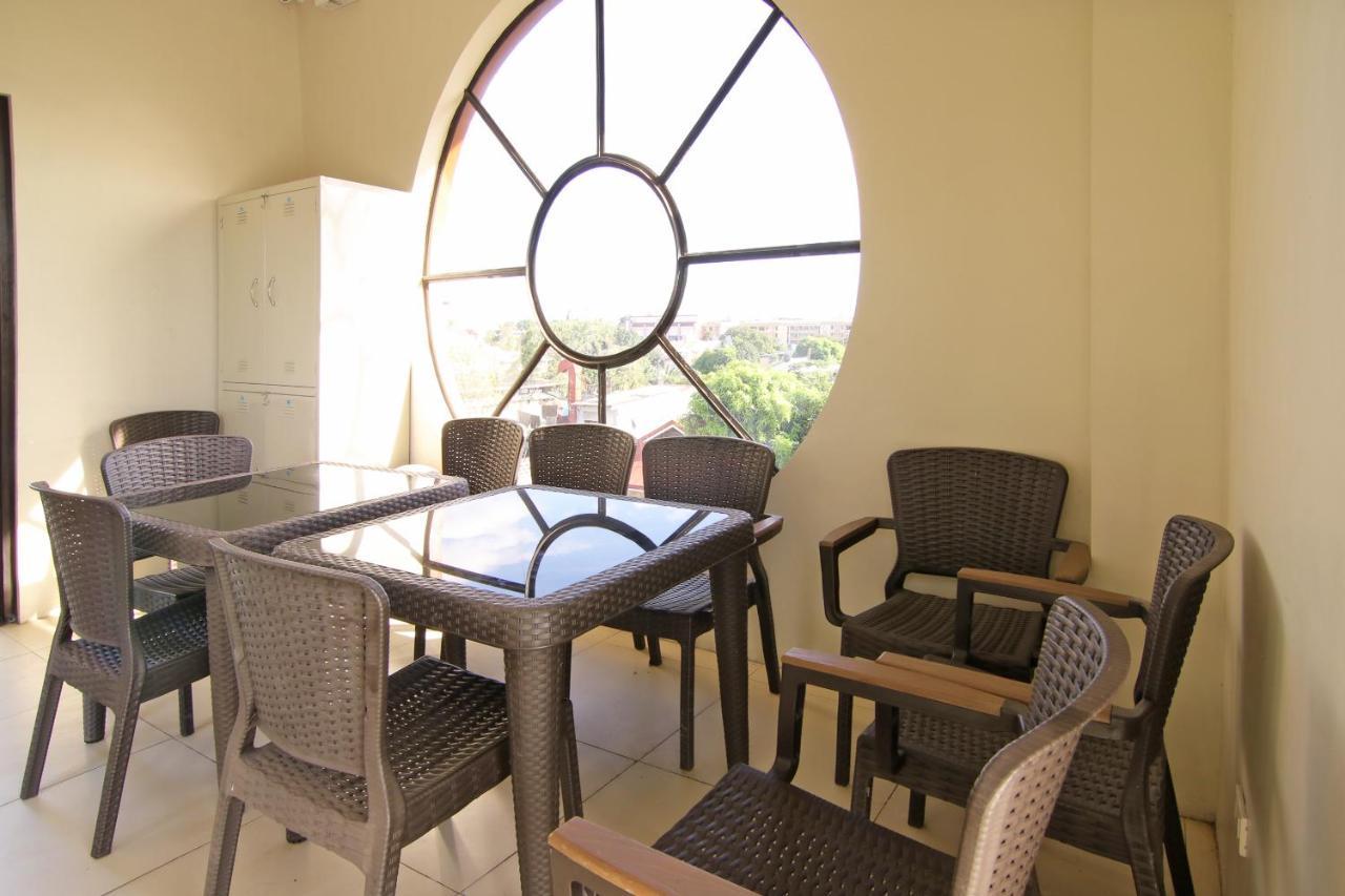 Spiral Suites Hotel Quezon City Zewnętrze zdjęcie