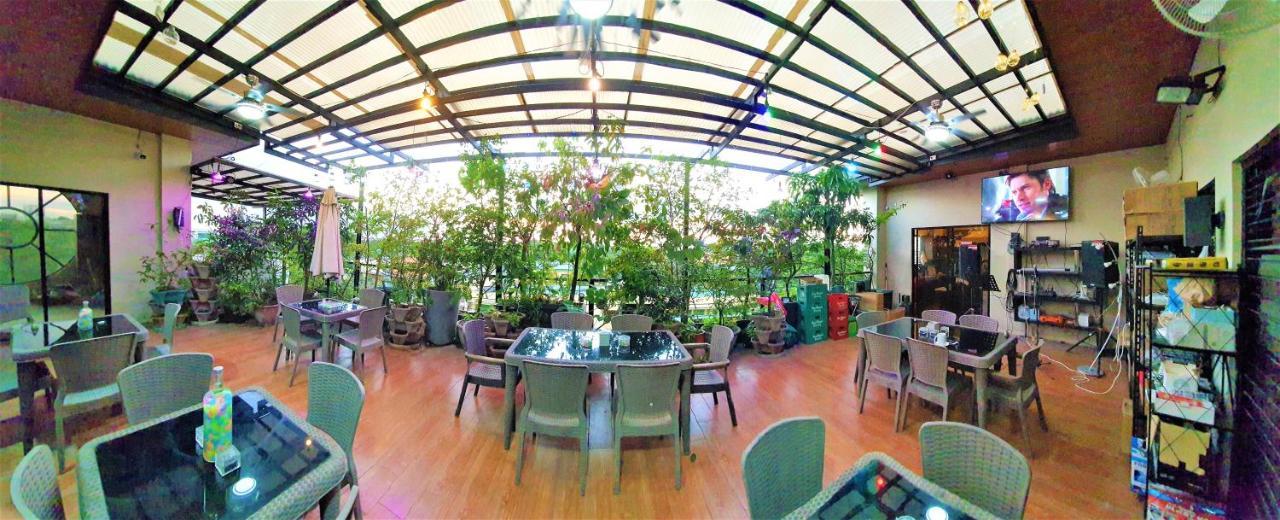 Spiral Suites Hotel Quezon City Zewnętrze zdjęcie