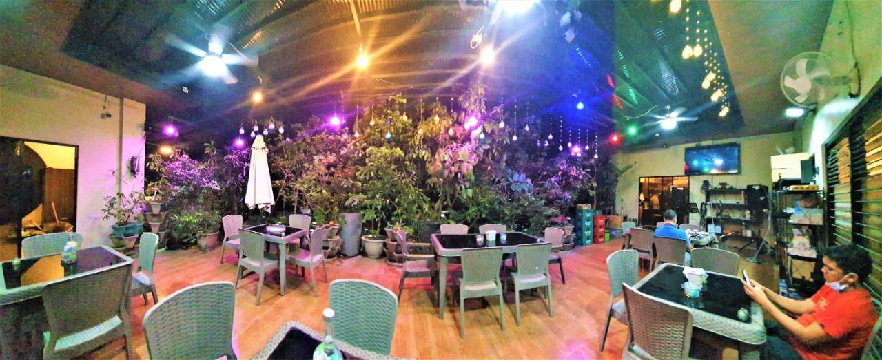 Spiral Suites Hotel Quezon City Zewnętrze zdjęcie